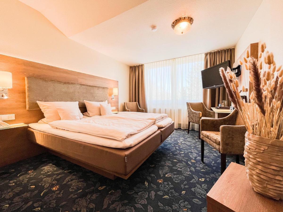 Hotel-Restaurant Vier Linden シュターデ エクステリア 写真